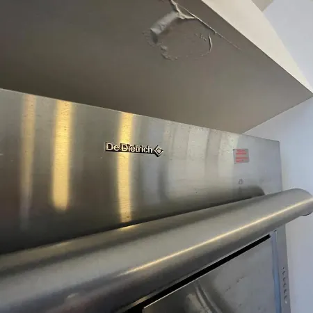 Magnifique Triangle Bordeaux