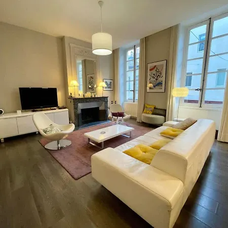 Magnifique Triangle *