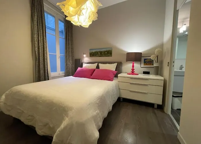 Magnifique Triangle Bordeaux